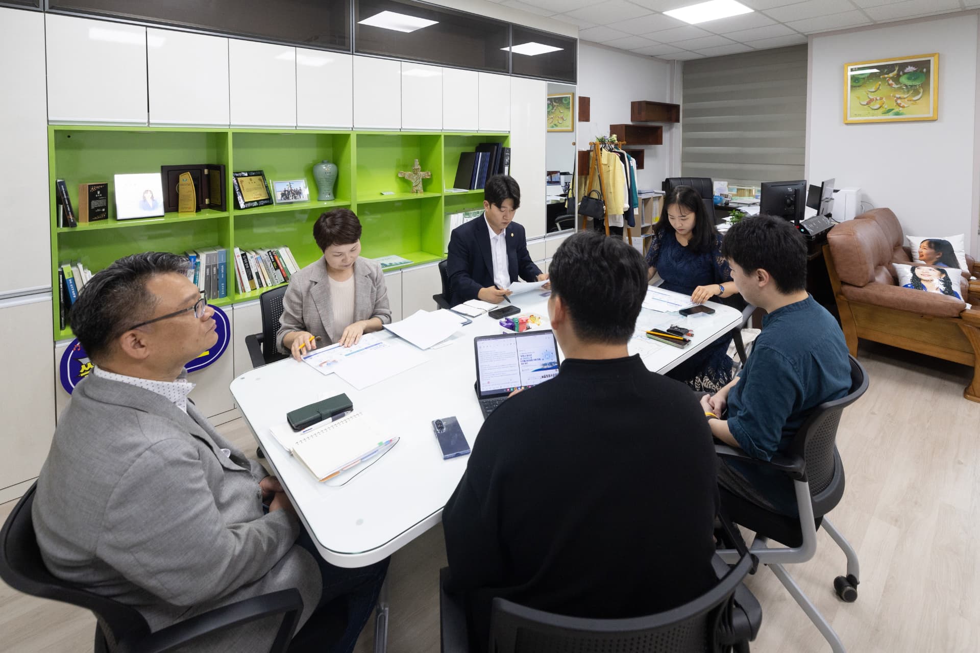양주시의회 정책 간담회 — 청소년 AI·디지털 권리보호 조례(안) 논의 사진 2